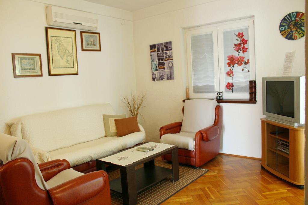 Apartment Girasole โรวีน ภายนอก รูปภาพ