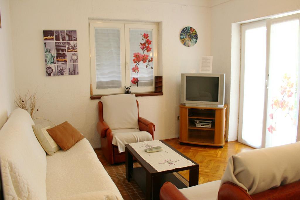 Apartment Girasole โรวีน ภายนอก รูปภาพ